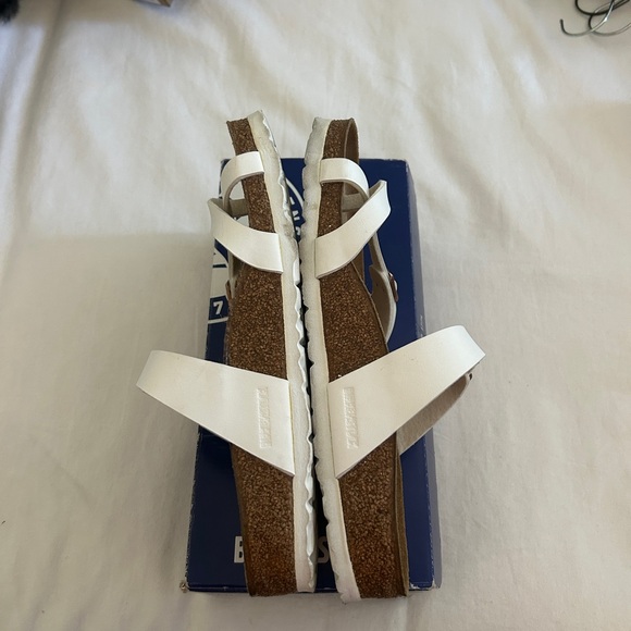 Birkenstock Mayari White Sandals - Picture 4 of 6